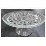 Glass cake stand