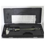 Mitutoyo Electronic Caliper w/ case