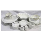 22 pieces English Garden China Set