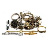 Lot of assorted costume jewelry