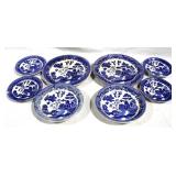 8 piece blue and white dishes