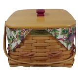 Longaberger 2000 Deck the Halls Basket 7x9x9