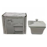 Fiesta White Covered Box w/ box