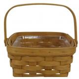 Longaberger 2003 medium Berry Basket 4x7x7