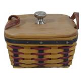 Longaberger 2004 Medium Berry Basket 5.5x8x7