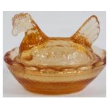 Miniature Amber Glass Hen on Nest 2x3x2