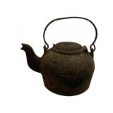 Cast Iron Kettle 7 x 10