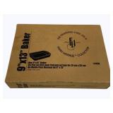 Pampered Chef 9 x 13 Baker in box