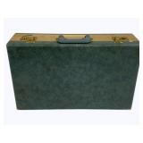 Vintage Vacationer Suitcase - 21 x 13 x 6