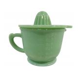 Jadeite 2 pc Juicer 6 x 5