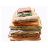 Lot of Towels & Washcloths