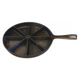 Cast Iron Cornbread Skillet - 9.5"
