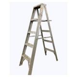 Metal Ladder 57"