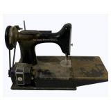 Vintage Singer Featherweight Sewing Machine