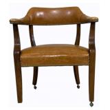 Vintage Club Chair 32 x 25 x 22