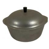 Vintage Club Cooking Pot w/ Lid