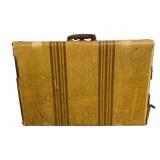 Vintage Suitcase - 20 x 29 x 9
