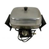 Presto Electric Cooker - 14 x 11 x 8