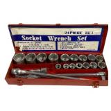 21pc Socket Wrench Set w/ Case