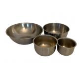 4 Metal Mixing Bowls