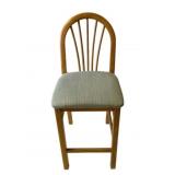 Chair - 42 x 17 x 18