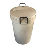 Rubbermaid Trash Can - 20 x 36