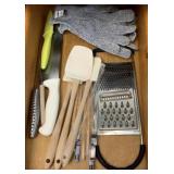 Lot of Assorted Kitchen Utensils