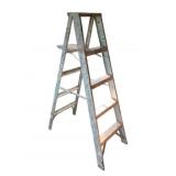 Aluminum Ladder - 59" Tall