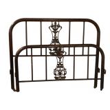 Antique Metal Bedframe - no rails - 53 x 45