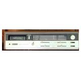 Sanyo AM/FM Stereo Reciever - 18.5 x 5.5 x 15