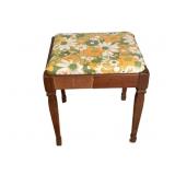 Stool/Bench - 17 x 15 x 20
