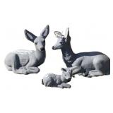 3 Outdoor Deer Statues - 20 x 17 x 10