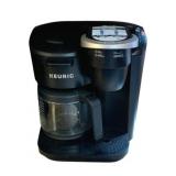 Keurig Coffee Maker - 13 x 11 x 11