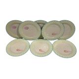 8 Plastic Plates - 10.25" Round