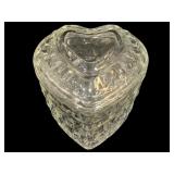 Fostoria Glass Heart Trinket Box - 5.5 x 4 x 6