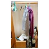 Assorted Items (closet lot)
