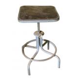 Metal Stool - 27.5 x 15.5 x 15.5