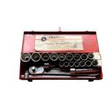 Crafton Wrench Set in Metal Case - 3 x 21 x 7.75