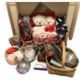 Assorted Items - DOES NOT INCLUDE TABLE
