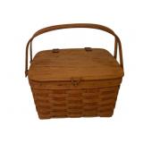 Longaberger lidded Cake Basket - 13 x 12 x 7