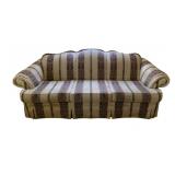 Broyhill Sofa - 34 x 86 x 35