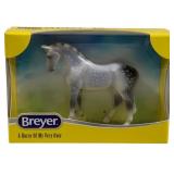 Breyer Dylan in Box - 3 x 2.5
