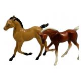 2 Hartland Plastic Horses - 4.5 x 4 x 1