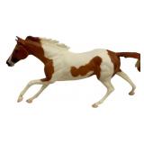 Breyer Bay Pinto Horse - 13 x 7 x 2.5