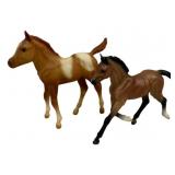 2 Pc Breyer Horses - 5.5 x 5 x 1.5