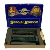 Athearn 2pc Western Pacific Train Set HO