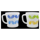 Pr Vtg Federal Leaf 2 Color Mugs 3.5'