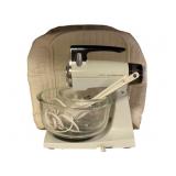 Sunbeam Mixmaster Mixer w/ cover - 13 x 13 x 6
