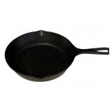 Lodge 5 Cast Iron Skillet - 9 Inches Round