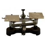 Vintage Scale - 9.5 x 13.5 x 7